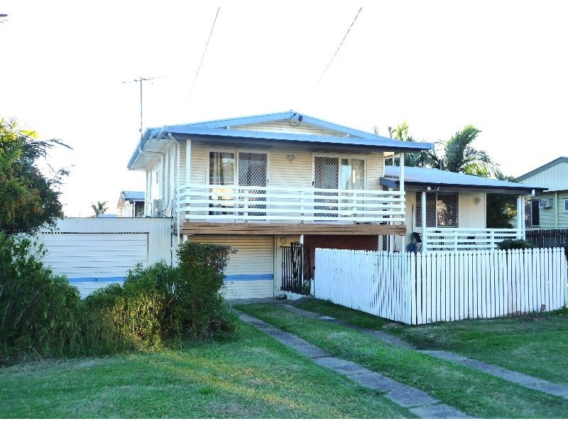 11 Cross Street, Raceview QLD 4305