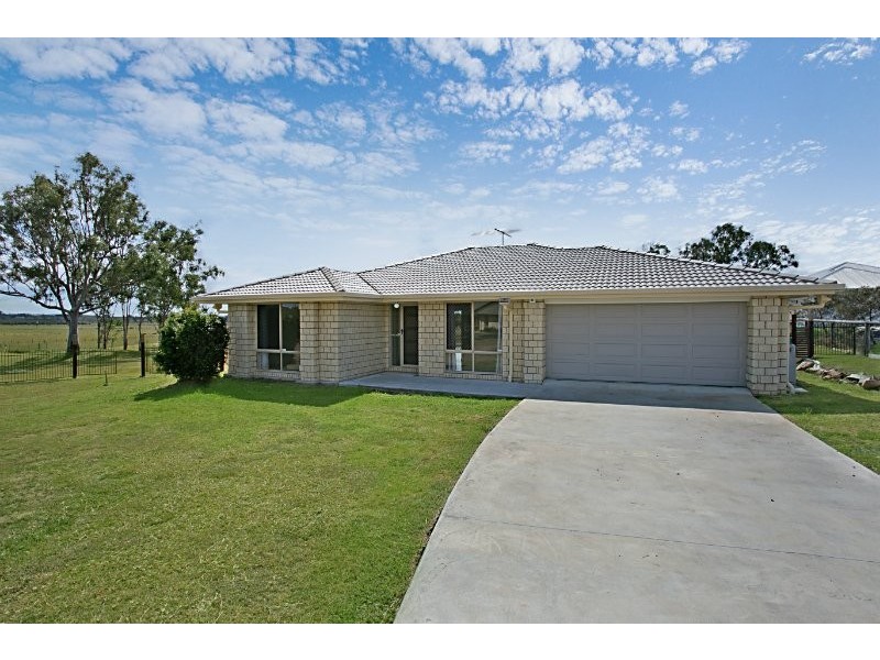 29 Ivory Close, Peak Crossing QLD 4306