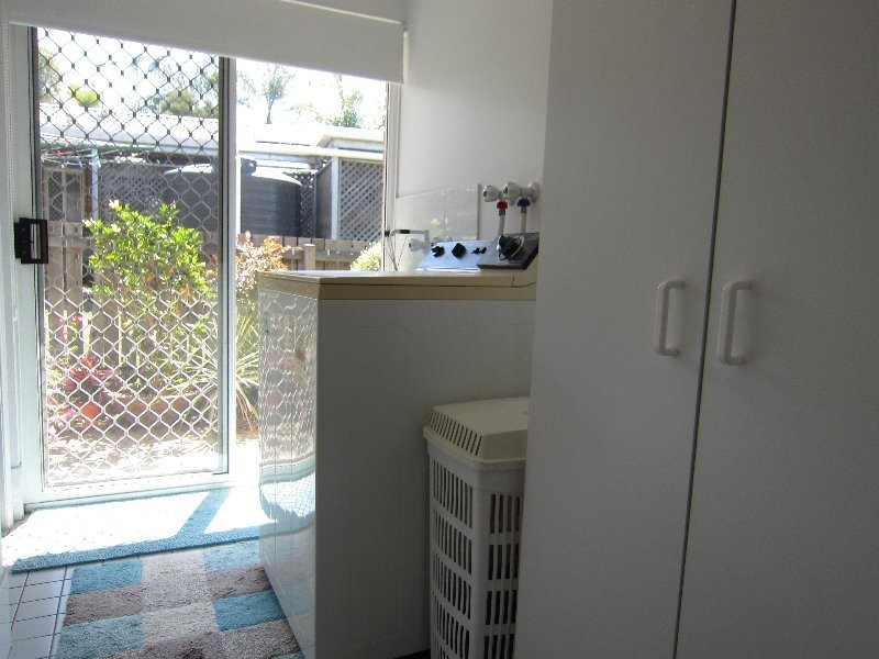 8 Amor Court, Yamanto QLD 4305