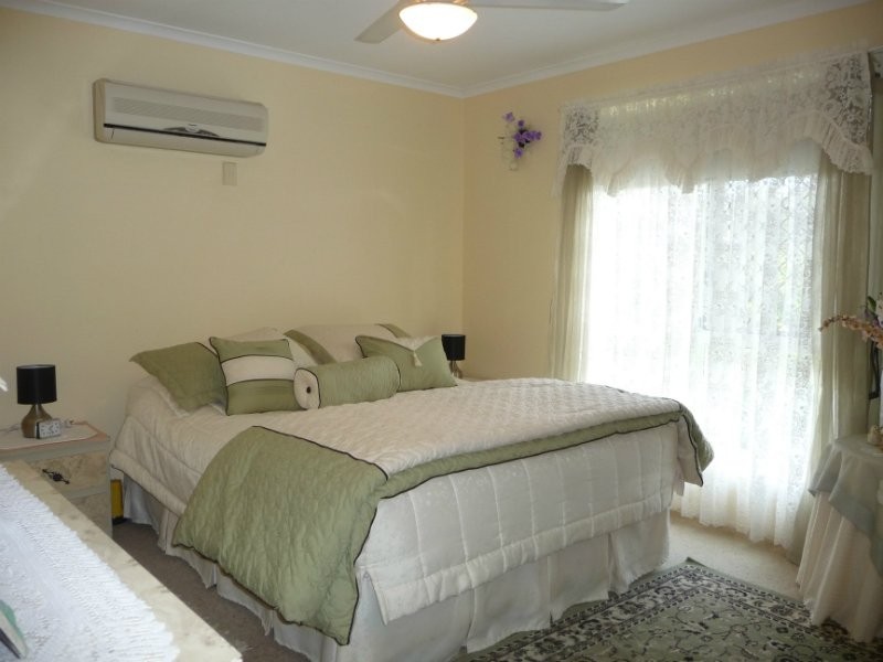 16 Harper Street, Raceview QLD 4305