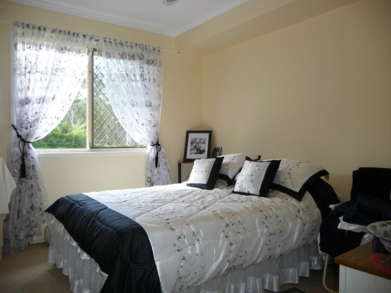 16 Harper Street, Raceview QLD 4305