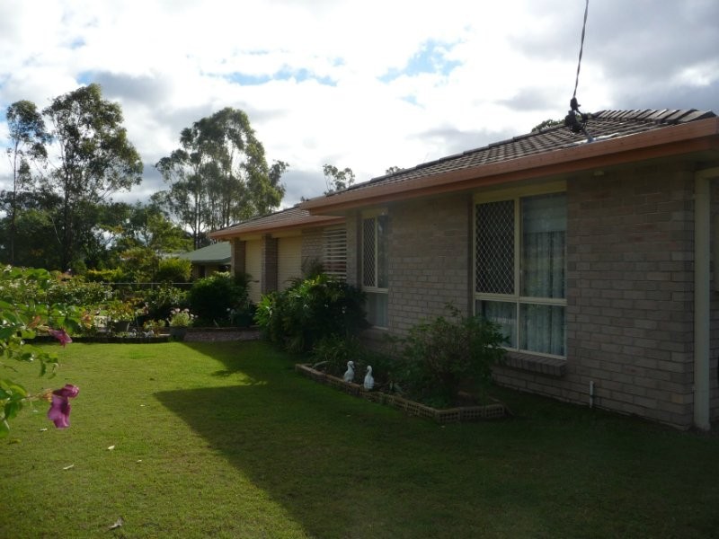 16 Harper Street, Raceview QLD 4305