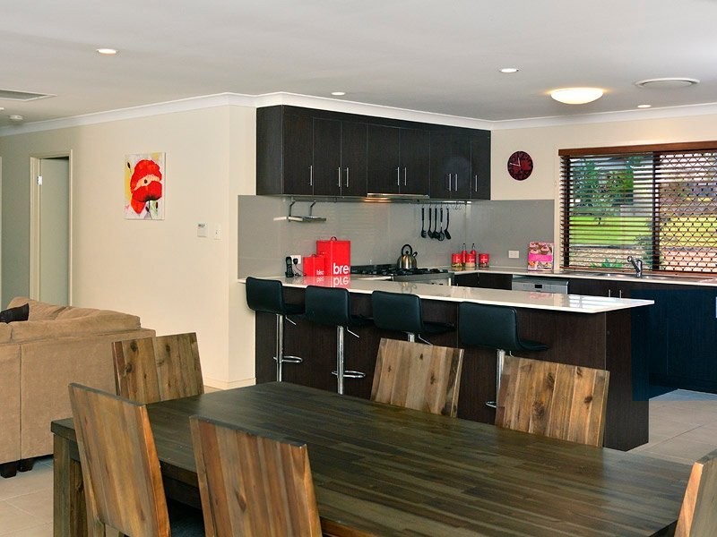 31 Warren Court, Willowbank QLD 4306