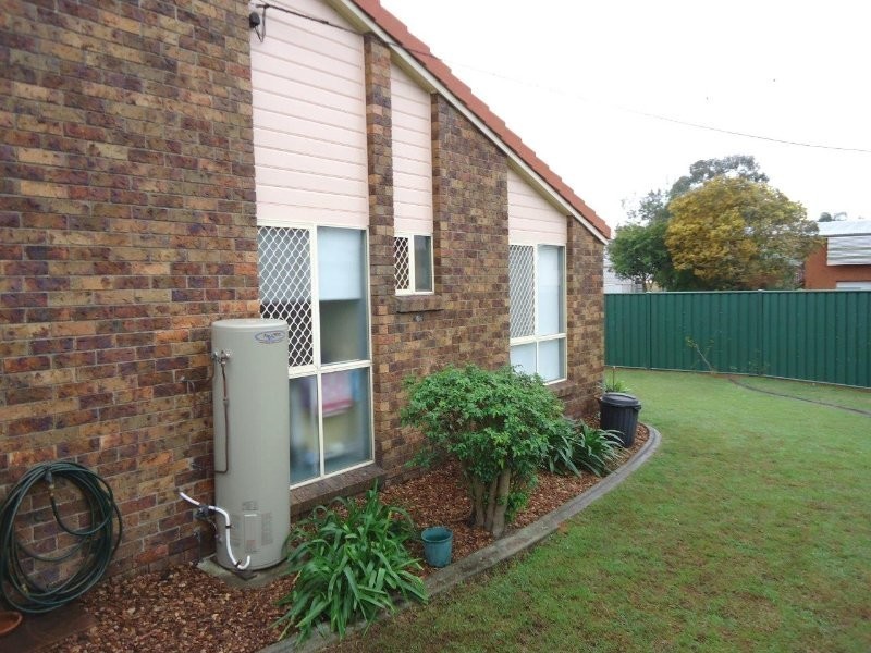 13 Hunter Street, Brassall QLD 4305