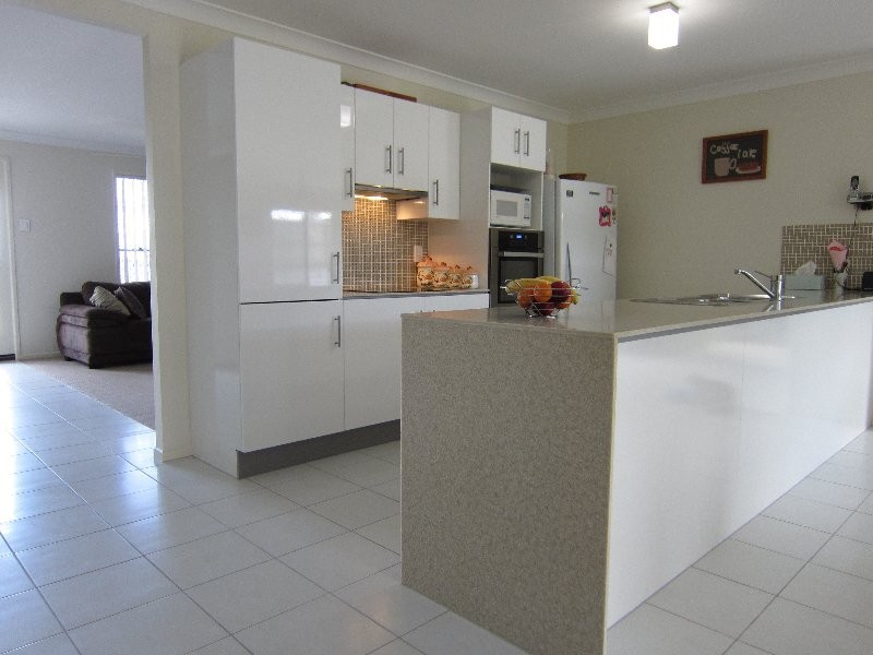 4 Petal Place, Yamanto QLD 4305