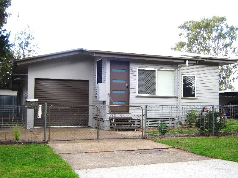 37 Old Toowoomba Road, One Mile QLD 4305