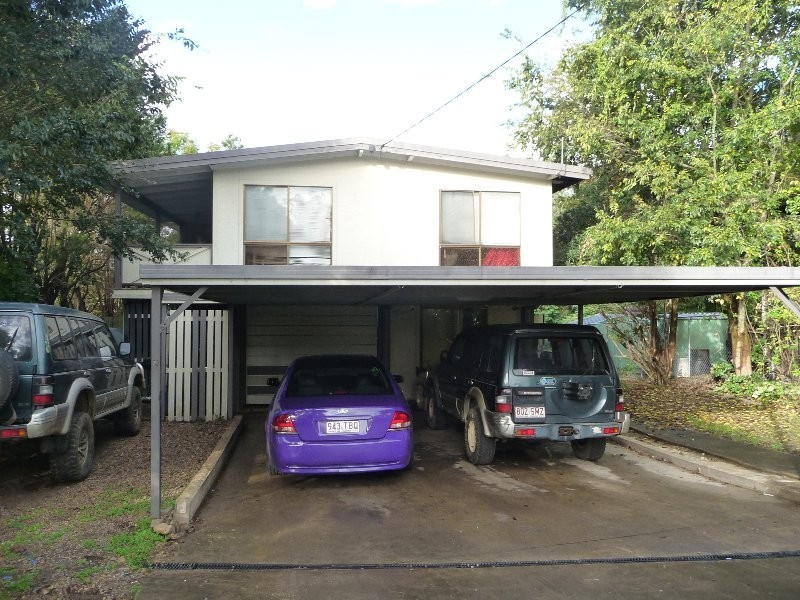 4 Ohanlon Street, Woodend QLD 4305