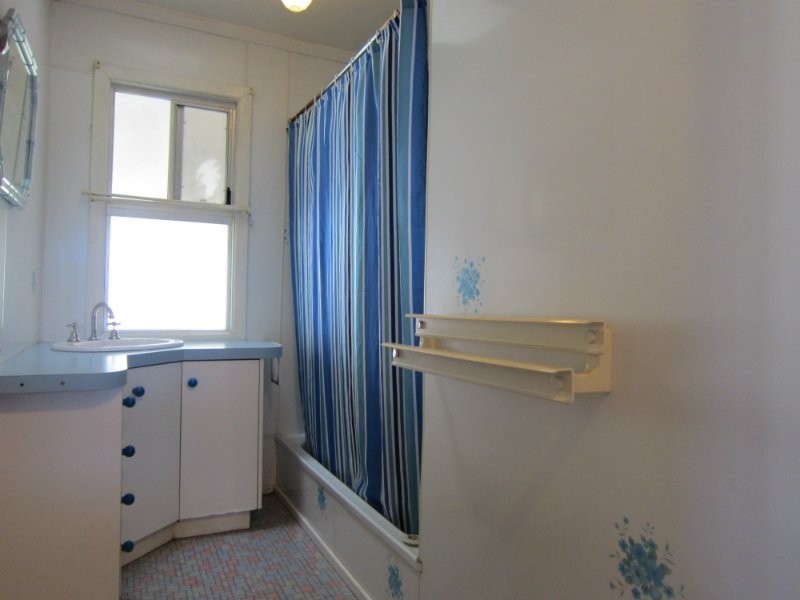 17 Grenadier Circle, Ebbw Vale QLD 4304