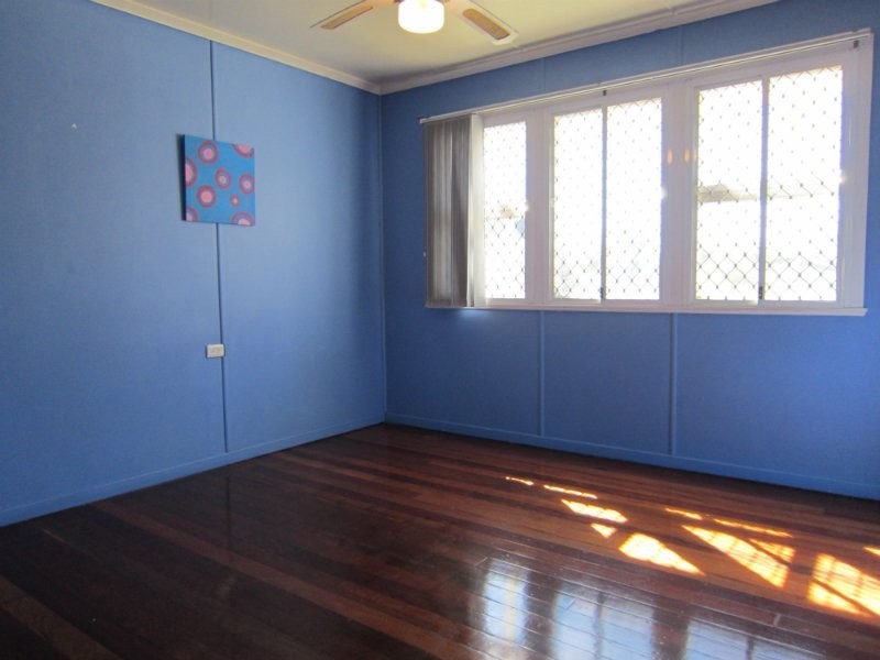 17 Grenadier Circle, Ebbw Vale QLD 4304