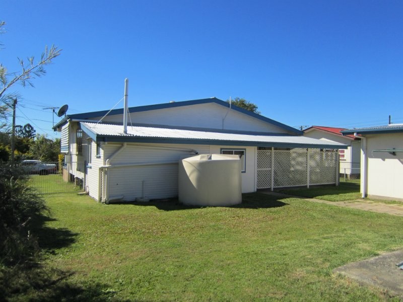 17 Grenadier Circle, Ebbw Vale QLD 4304