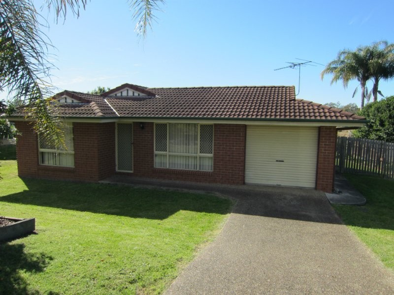 3 Hillcrest Place, Flinders View QLD 4305