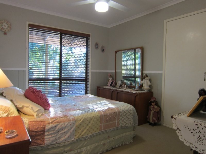 29 Flame Tree Court, Walloon QLD 4306