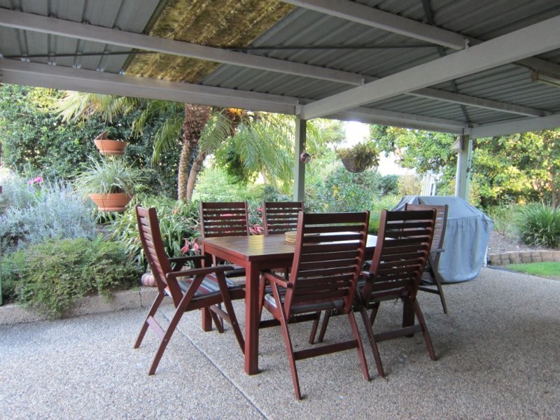 29 Flame Tree Court, Walloon QLD 4306