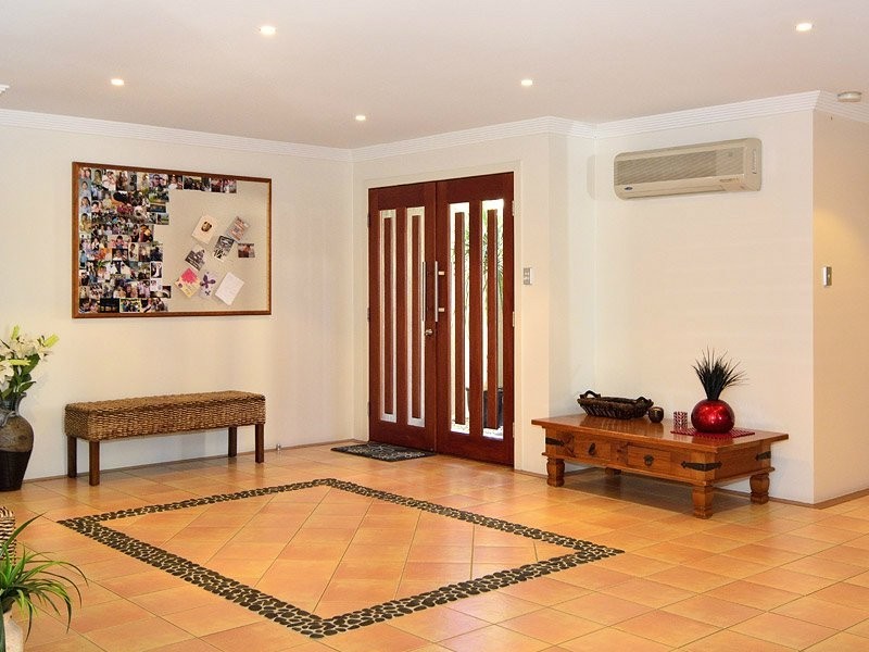 77 Jacana Crescent, Flinders View QLD 4305