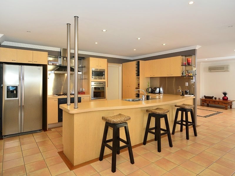 77 Jacana Crescent, Flinders View QLD 4305