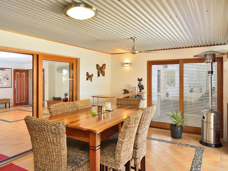 77 Jacana Crescent, Flinders View QLD 4305