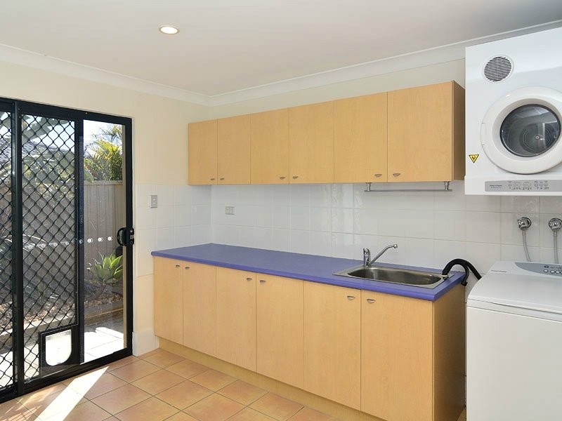 77 Jacana Crescent, Flinders View QLD 4305