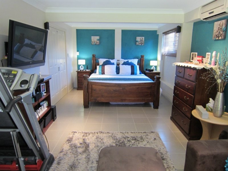 25 Lance Drive, Flinders View QLD 4305