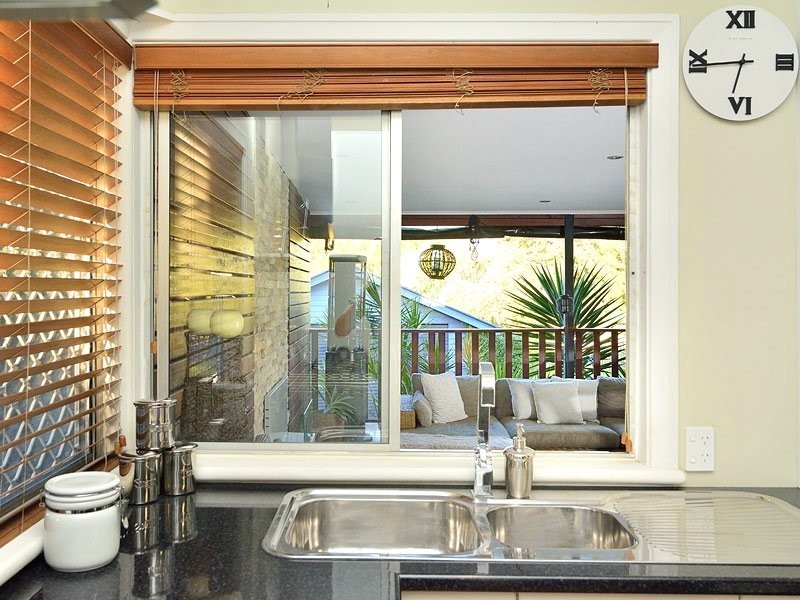 46 Lusitania Street, Newtown QLD 4305