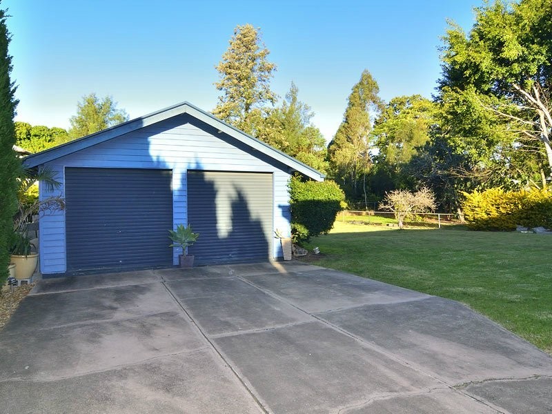 46 Lusitania Street, Newtown QLD 4305