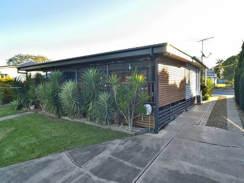 46 Lusitania Street, Newtown QLD 4305