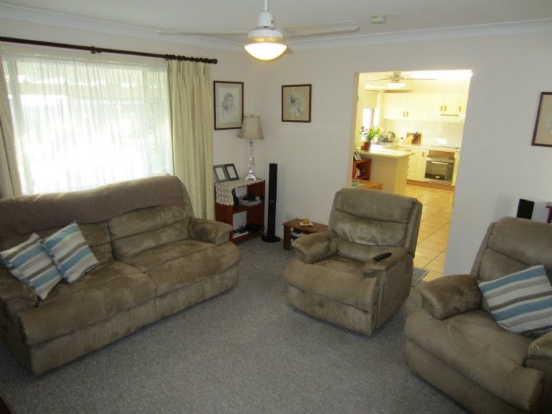 24 Bernadette Crescent, Rosewood QLD 4340