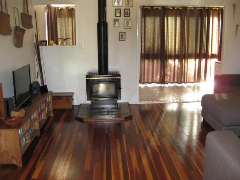 5 Bellhaven Drive, Bundamba QLD 4304