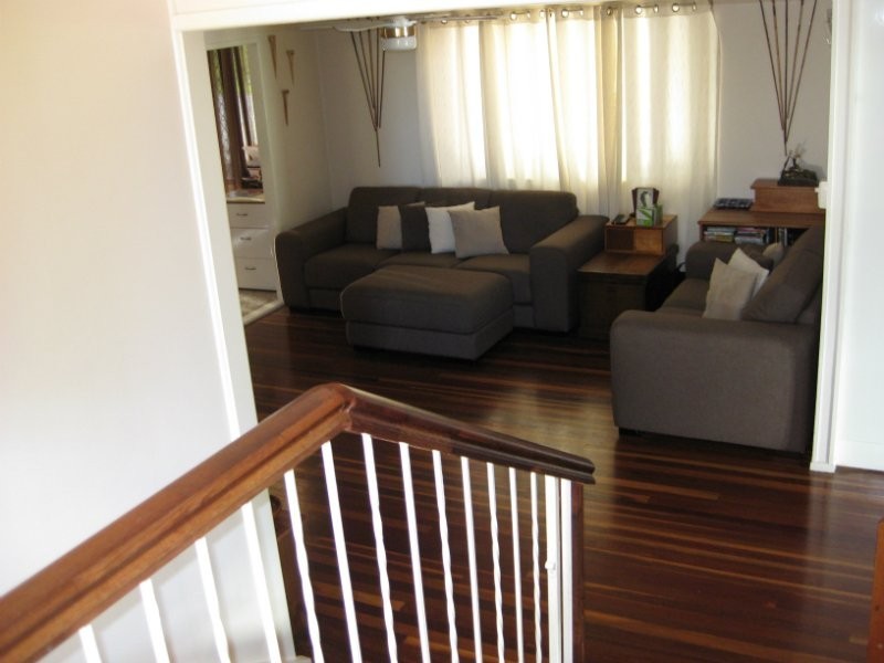 5 Bellhaven Drive, Bundamba QLD 4304
