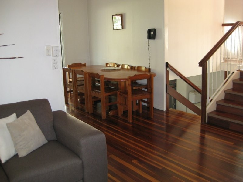 5 Bellhaven Drive, Bundamba QLD 4304