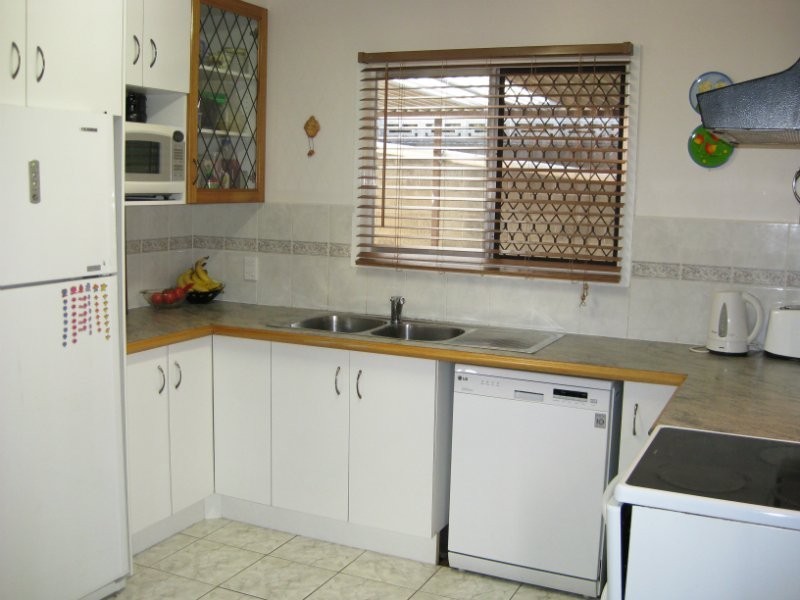 5 Bellhaven Drive, Bundamba QLD 4304