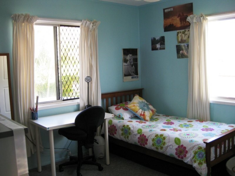5 Bellhaven Drive, Bundamba QLD 4304