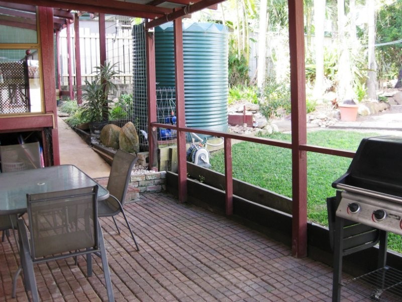 5 Bellhaven Drive, Bundamba QLD 4304