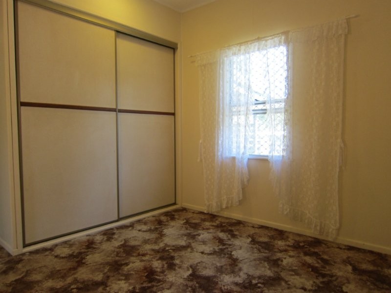 19 Henry Road, Haigslea QLD 4306