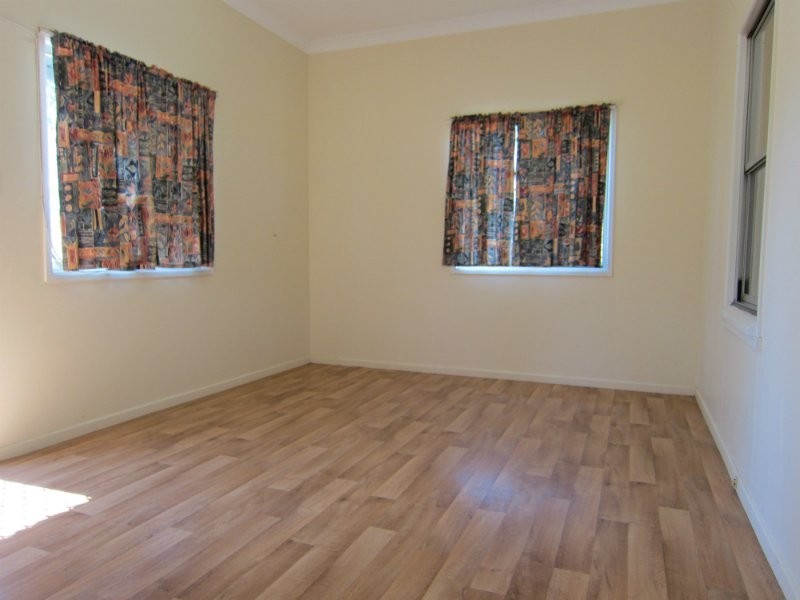 19 Henry Road, Haigslea QLD 4306