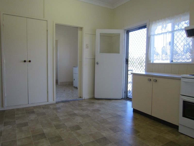 19 Henry Road, Haigslea QLD 4306