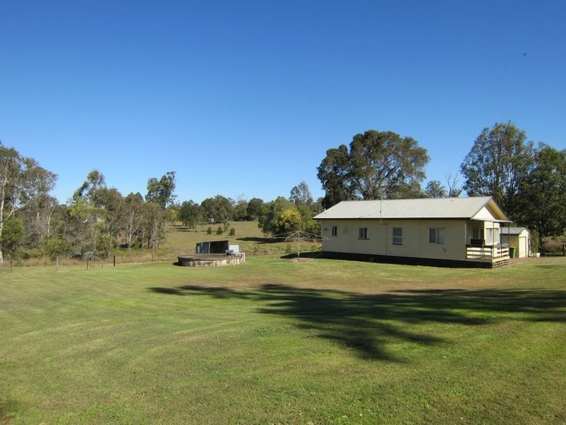 19 Henry Road, Haigslea QLD 4306