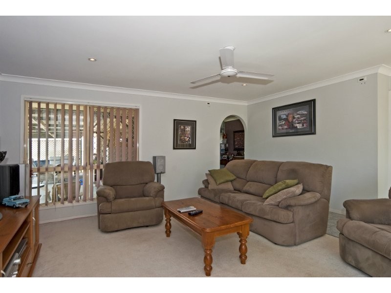 515 Middle Road, Purga QLD 4306