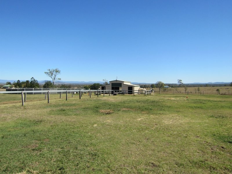 515 Middle Road, Purga QLD 4306