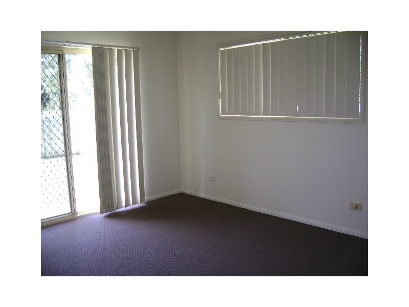 28 Kentia Circuit, Flinders View QLD 4305