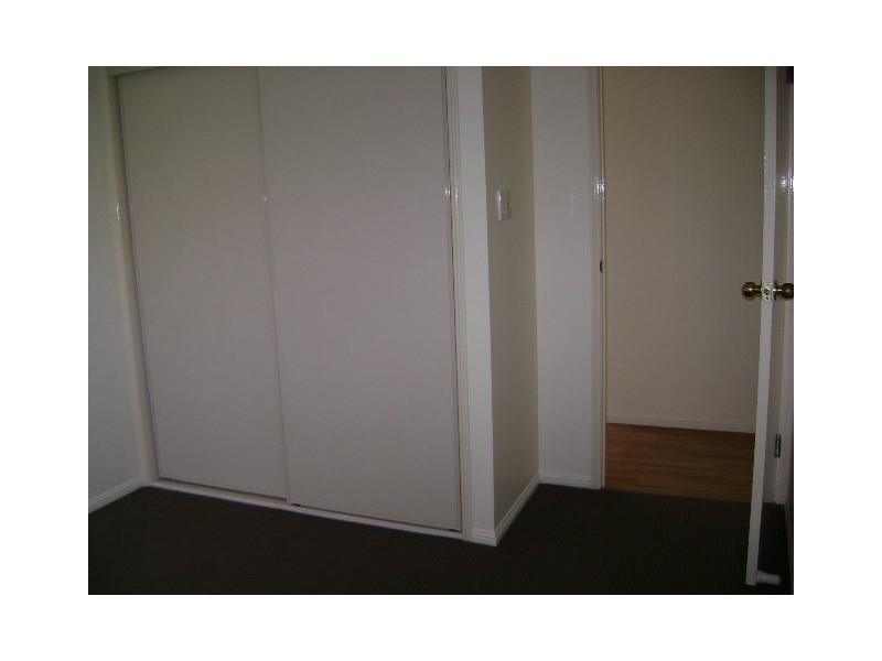 28 Kentia Circuit, Flinders View QLD 4305