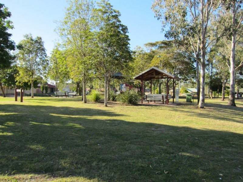 28 Kentia Circuit, Flinders View QLD 4305
