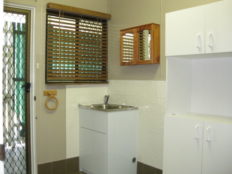 283 Warwick Road, Churchill QLD 4305