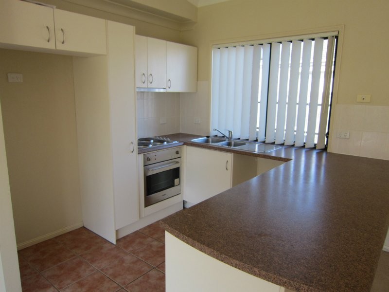39 Rockman Drive, Raceview QLD 4305