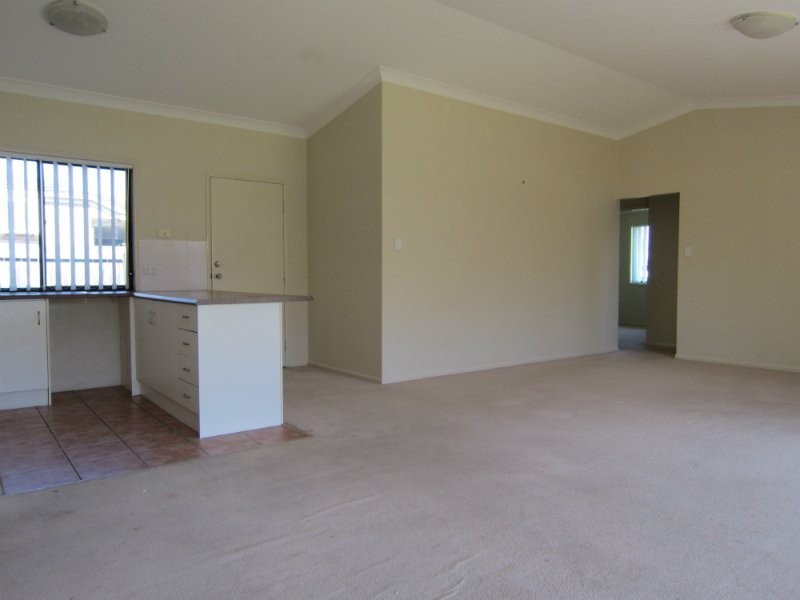 39 Rockman Drive, Raceview QLD 4305