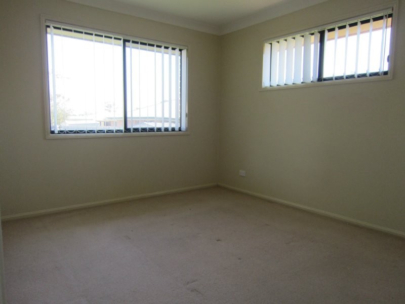 39 Rockman Drive, Raceview QLD 4305