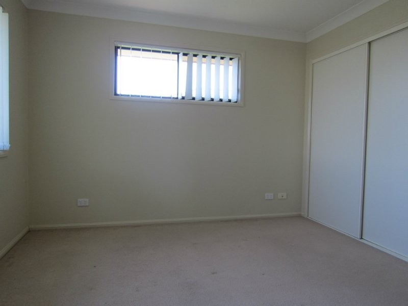 39 Rockman Drive, Raceview QLD 4305
