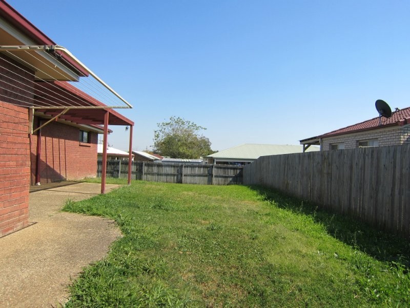 39 Rockman Drive, Raceview QLD 4305