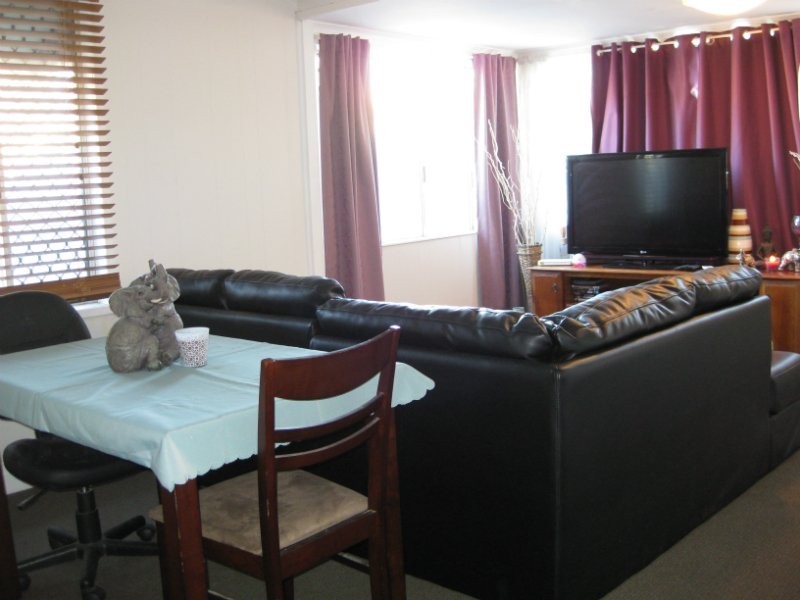 50 Cemetery Road, Eastern Heights QLD 4305