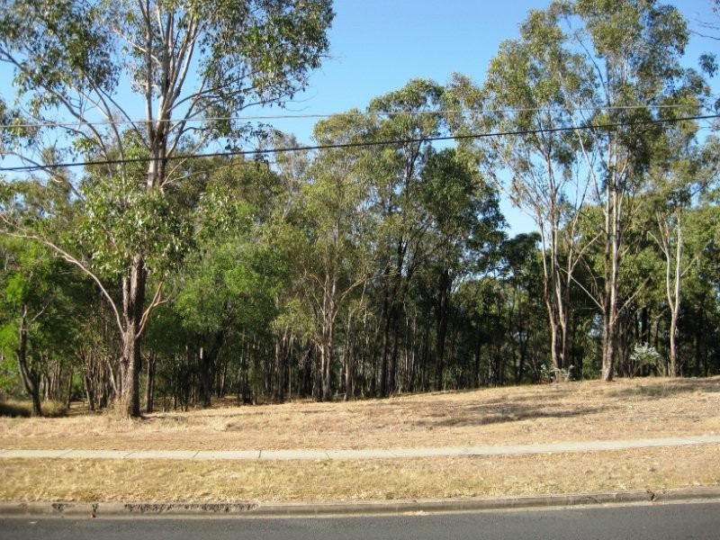 35 Holdsworth Road, North Ipswich QLD 4305