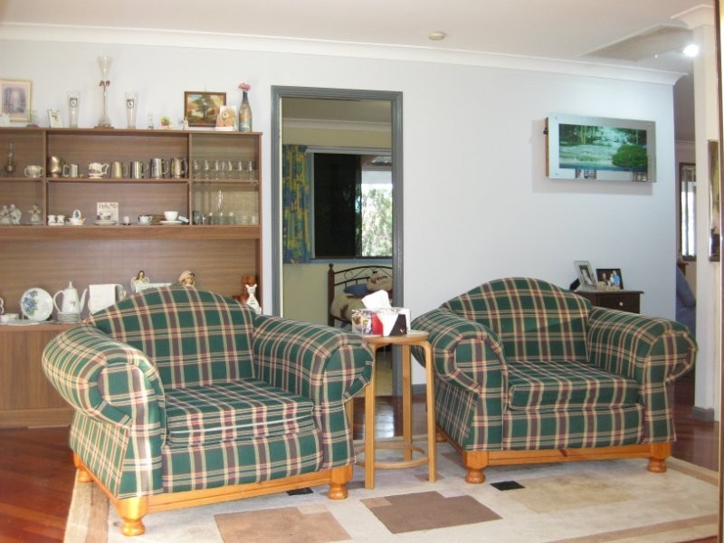 48-50 Adelong Avenue, Thagoona QLD 4306